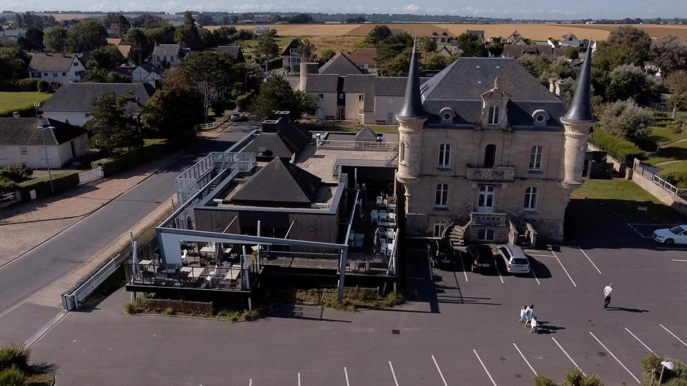 Les Tourelles Village De Vacances Asnelles Exterior photo